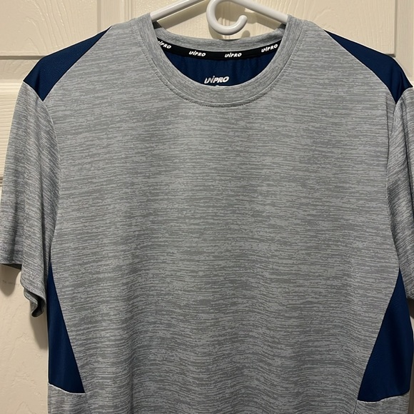 Unipro quick dry t-shirt. Size medium. Blue and gray. - Picture 2 of 5